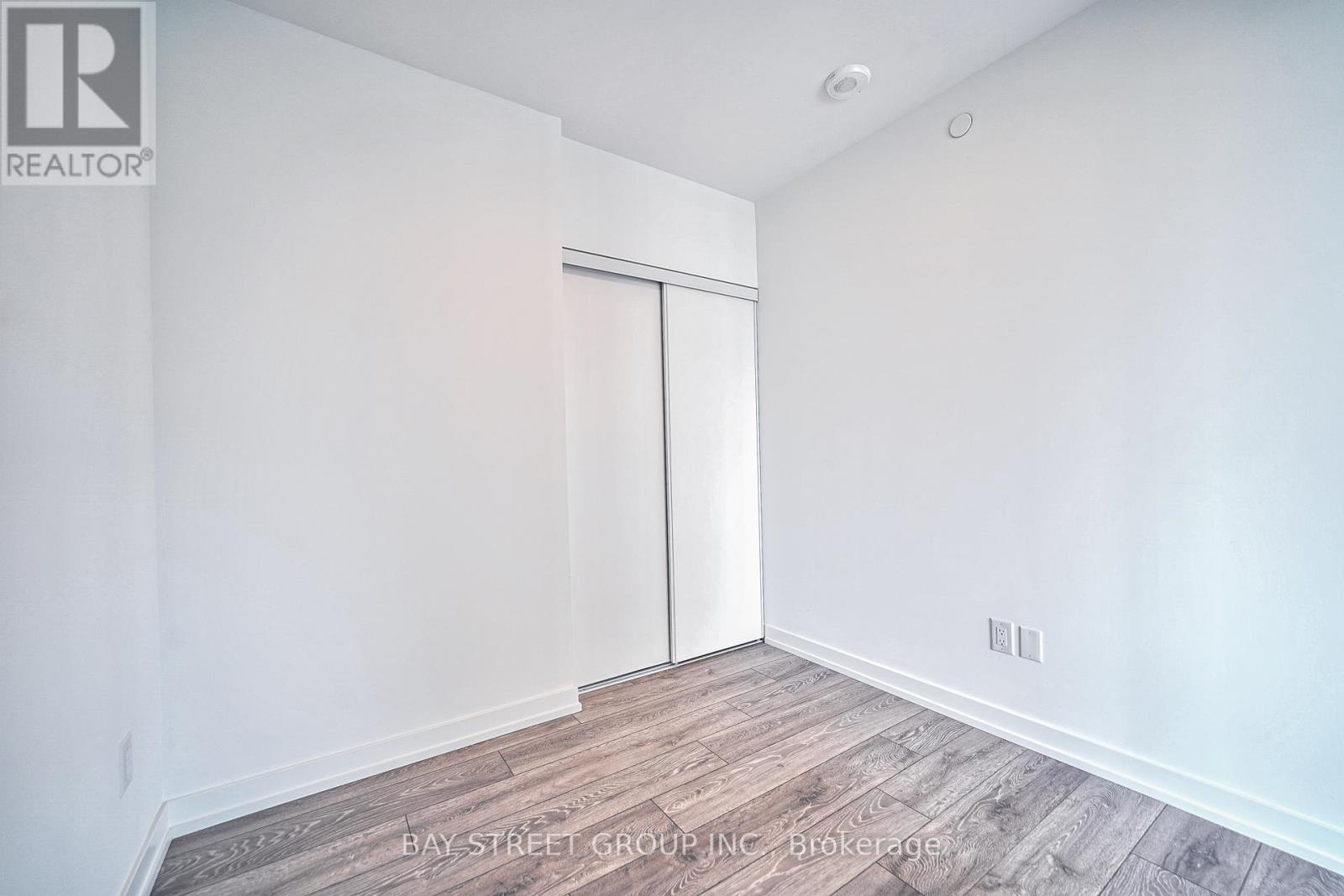 812 - 1100 Sheppard Avenue W, Toronto, Ontario M3K 0E4 - Photo 22 - W12535514