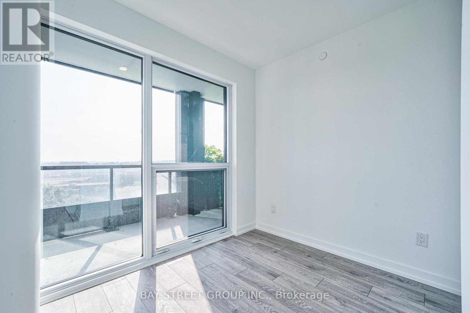 812 - 1100 Sheppard Avenue W, Toronto, Ontario M3K 0E4 - Photo 27 - W12535514