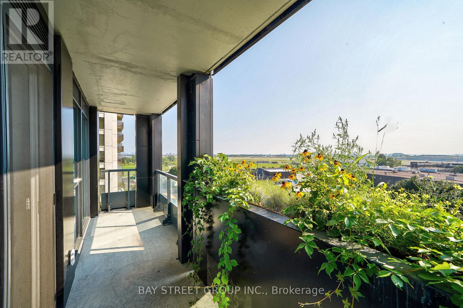 812 - 1100 Sheppard Avenue W, Toronto, Ontario M3K 0E4 - Photo 32 - W12535514