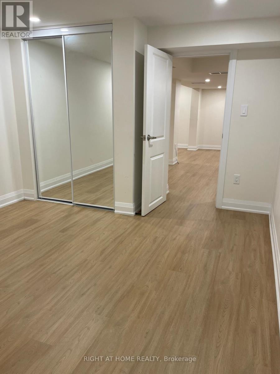 Basement - 34 Cramer Place, Toronto, Ontario  M9R 2E1 - Photo 7 - W12535522