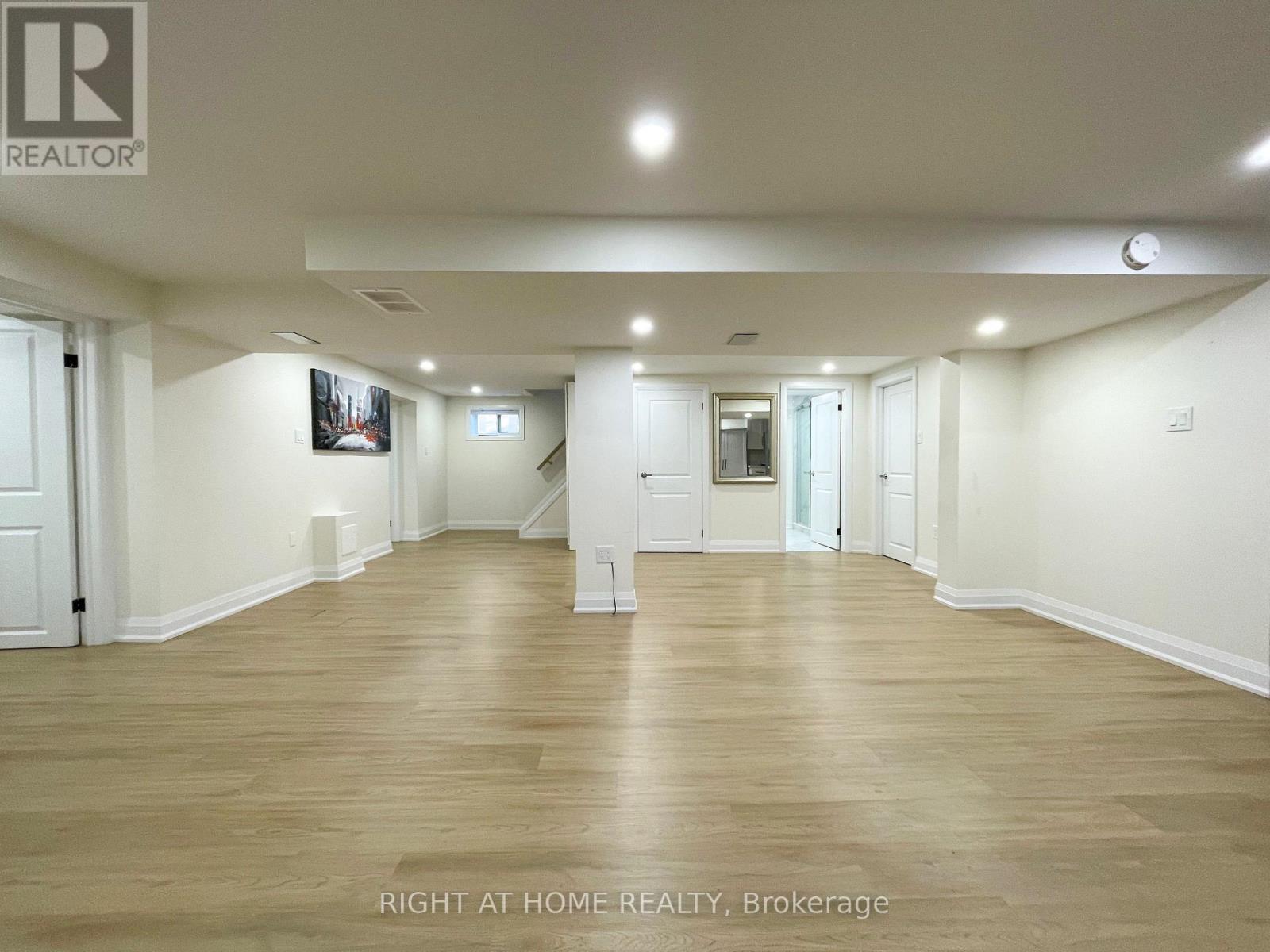 Basement - 34 Cramer Place, Toronto, Ontario  M9R 2E1 - Photo 9 - W12535522