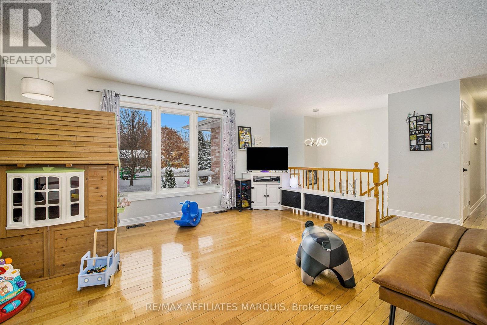 8 Davis Lane, Rideau Lakes, Ontario  K7A 4S5 - Photo 19 - X12535532