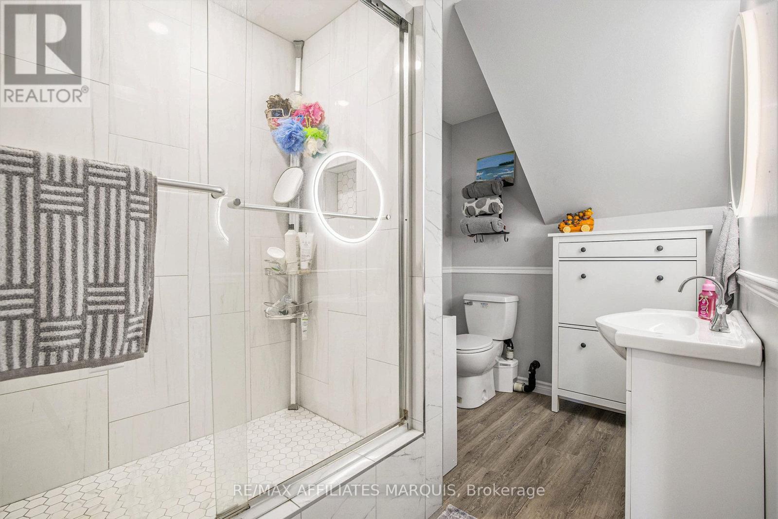 8 Davis Lane, Rideau Lakes, Ontario  K7A 4S5 - Photo 36 - X12535532