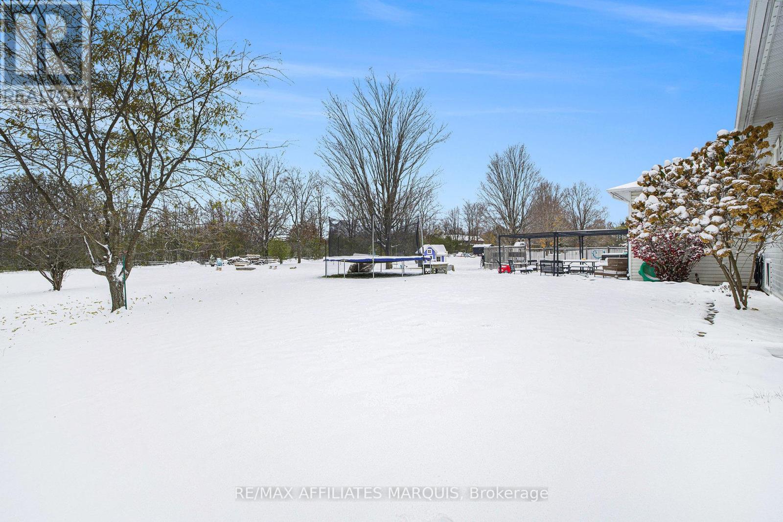 8 Davis Lane, Rideau Lakes, Ontario  K7A 4S5 - Photo 37 - X12535532