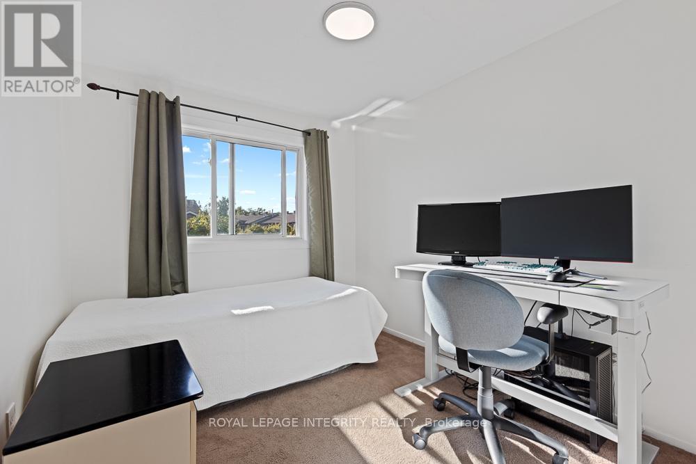 498 Sandhamn Private, Ottawa, Ontario  K1T 2Z6 - Photo 22 - X12535552