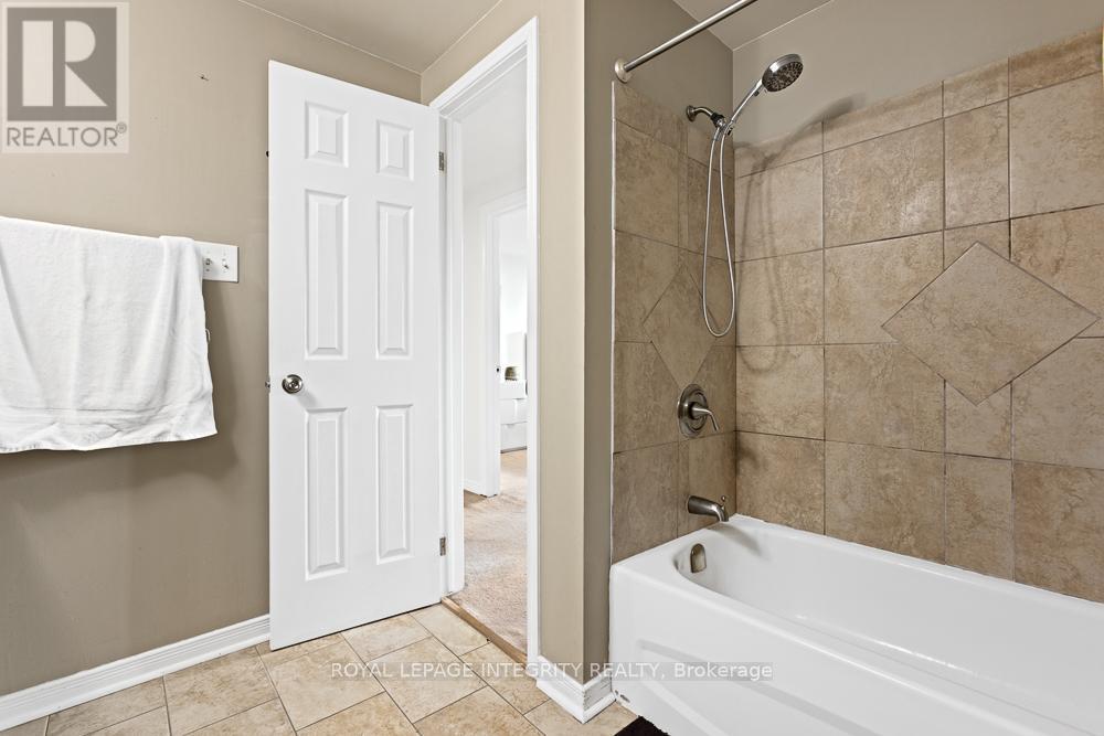 498 Sandhamn Private, Ottawa, Ontario  K1T 2Z6 - Photo 25 - X12535552