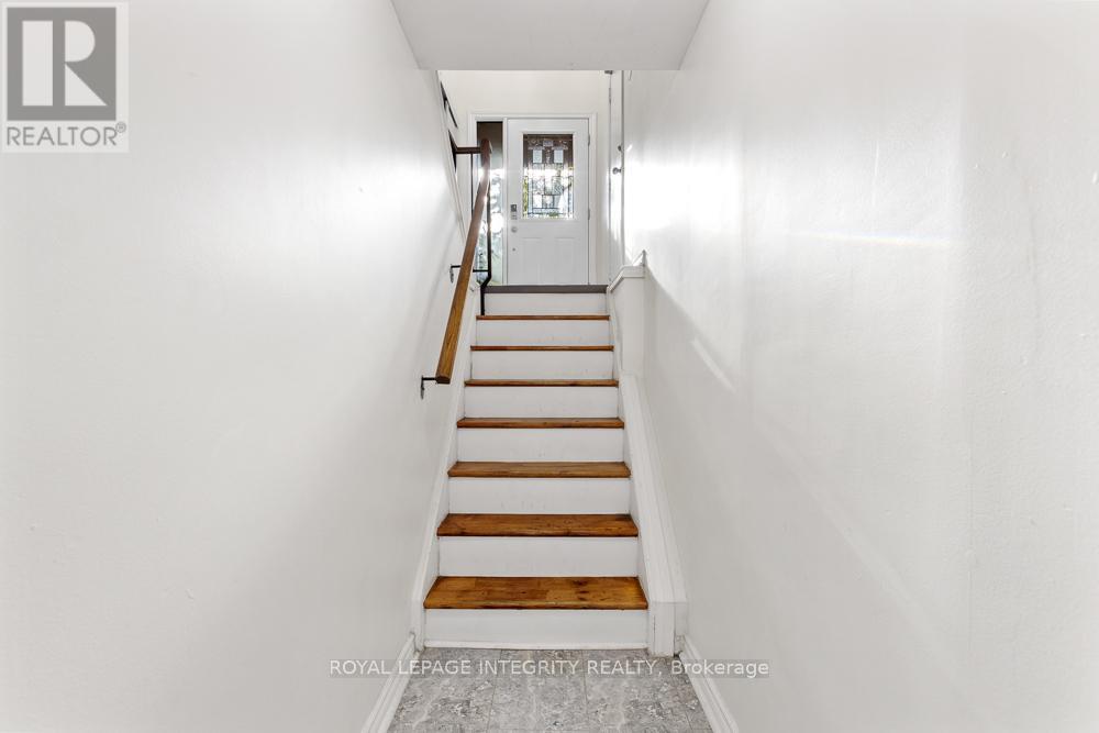 498 Sandhamn Private, Ottawa, Ontario  K1T 2Z6 - Photo 29 - X12535552