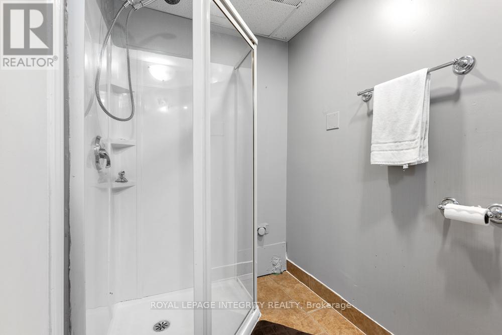 498 Sandhamn Private, Ottawa, Ontario  K1T 2Z6 - Photo 35 - X12535554