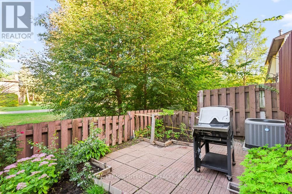 498 Sandhamn Private, Ottawa, Ontario  K1T 2Z6 - Photo 37 - X12535554