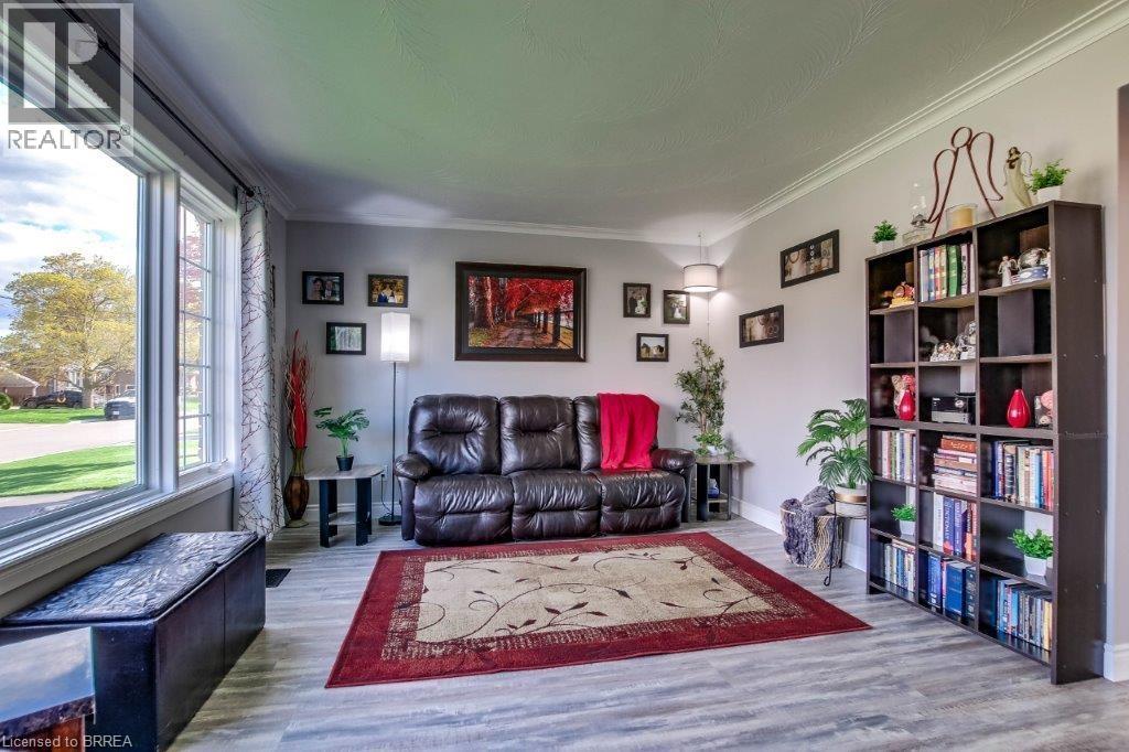 97 Seventh Avenue, Brantford, Ontario  N3S 1B7 - Photo 11 - 40787591