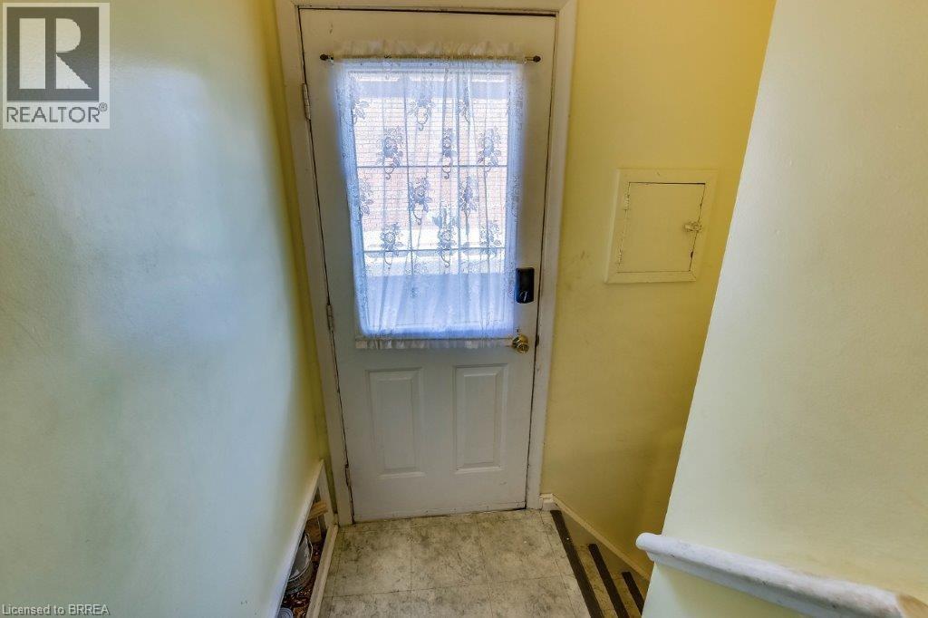 97 Seventh Avenue, Brantford, Ontario  N3S 1B7 - Photo 18 - 40787591