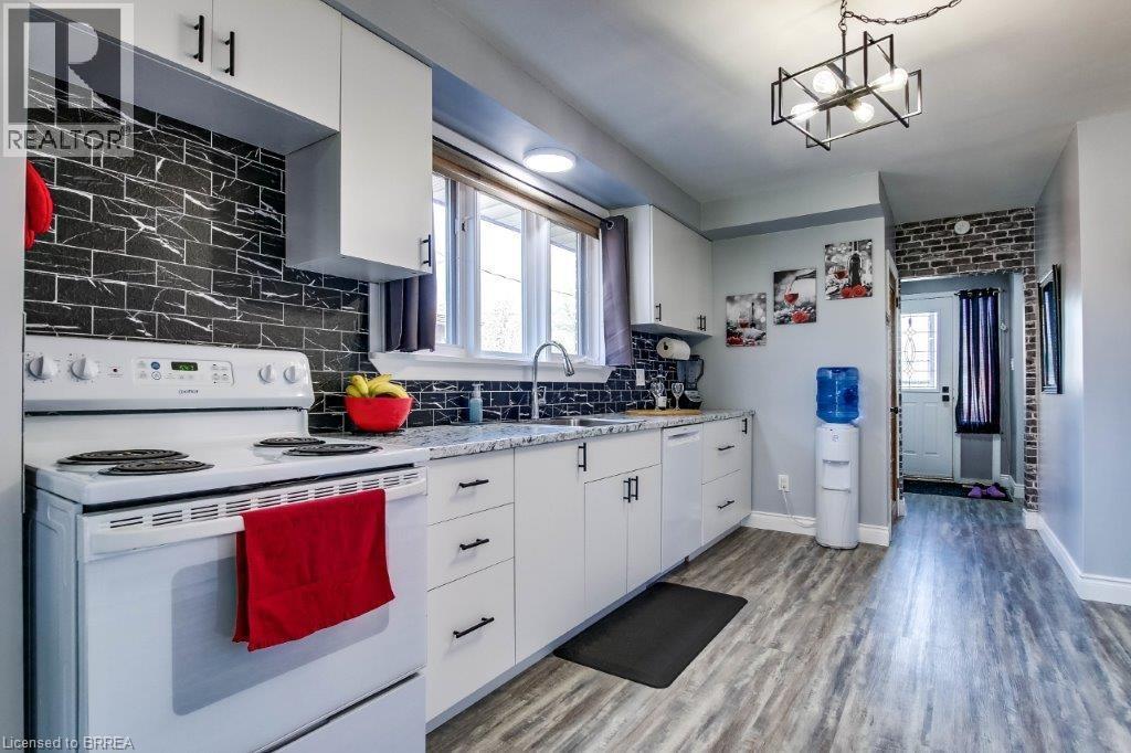 97 Seventh Avenue, Brantford, Ontario  N3S 1B7 - Photo 7 - 40787591