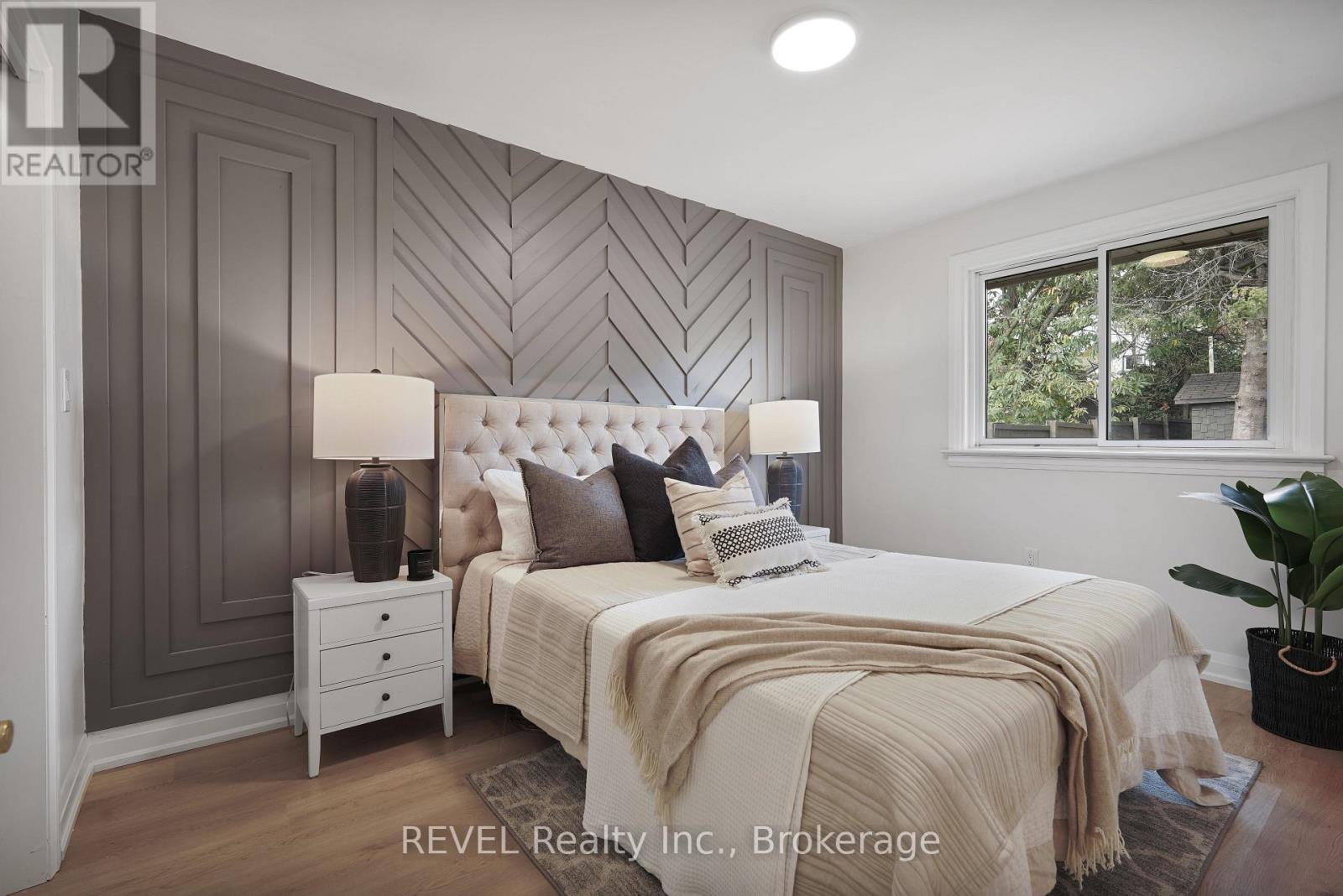 6483 Monroe Street, Niagara Falls, Ontario L2G 2G9 - Photo 14 - X12535558