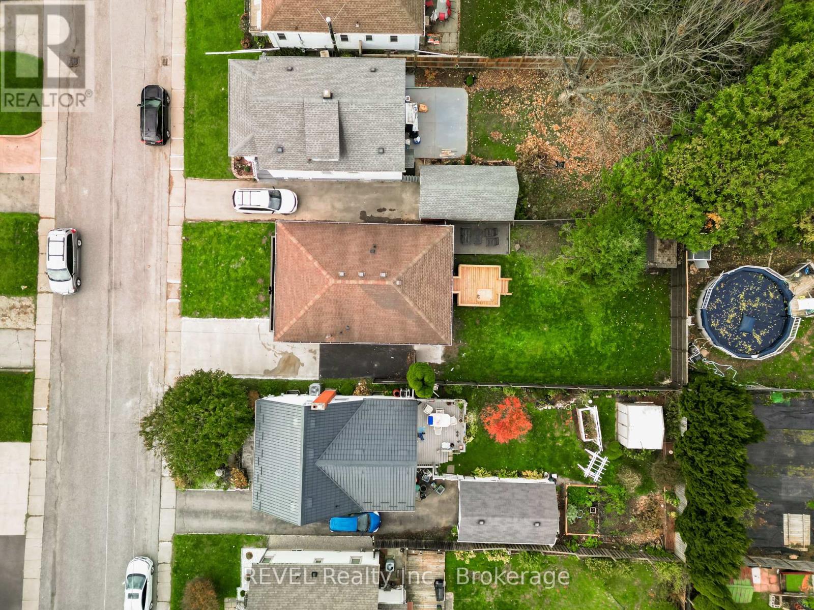 6483 Monroe Street, Niagara Falls, Ontario L2G 2G9 - Photo 32 - X12535558