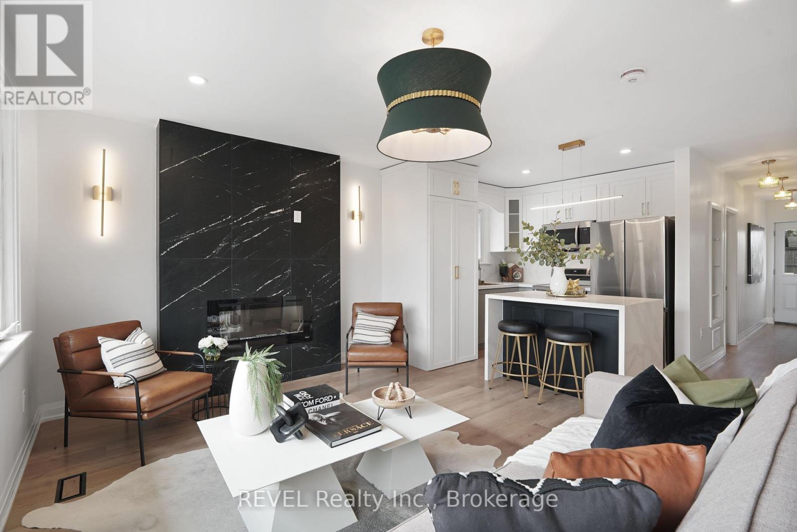 6483 Monroe Street, Niagara Falls, Ontario L2G 2G9 - Photo 8 - X12535558