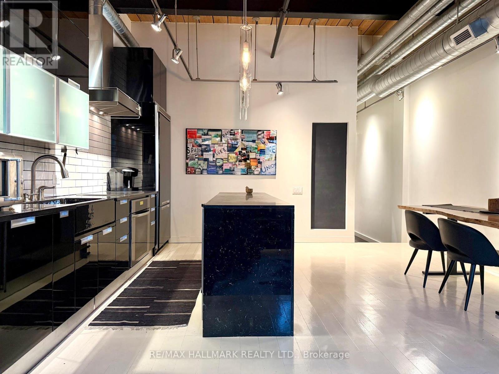 126 - 43 Hanna Avenue, Toronto, Ontario  M6K 1X1 - Photo 3 - C12535538