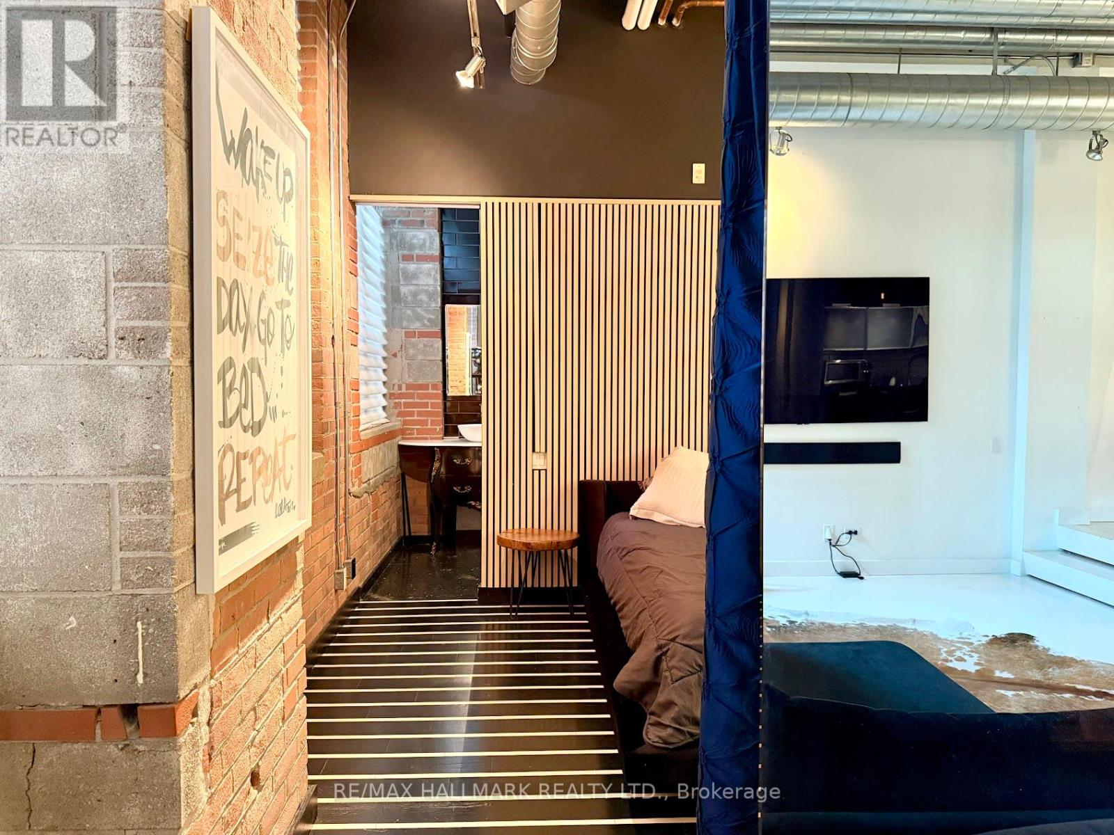 126 - 43 Hanna Avenue, Toronto, Ontario  M6K 1X1 - Photo 9 - C12535538