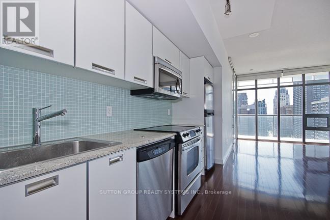1609 - 33 Charles Street E, Toronto, Ontario  M4Y 1R9 - Photo 11 - C12535556