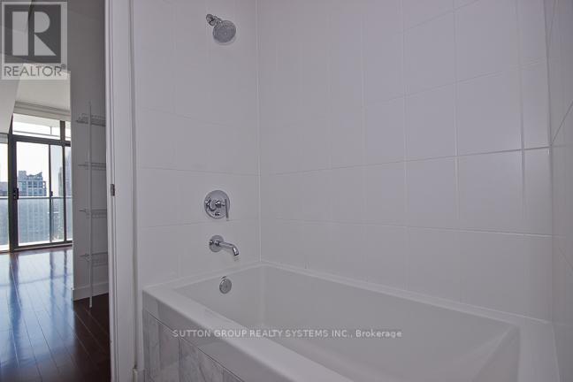 1609 - 33 Charles Street E, Toronto, Ontario  M4Y 1R9 - Photo 24 - C12535556