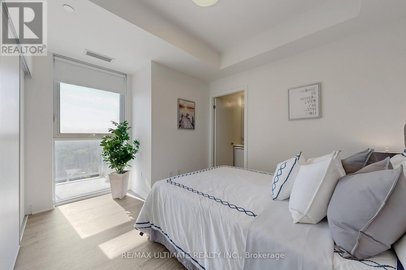 1203 - 185 Deerfield Road, Newmarket, Ontario  L3Y 0G7 - Photo 24 - N12535534