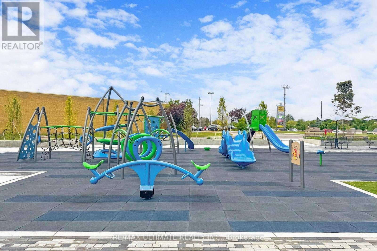 1203 - 185 Deerfield Road, Newmarket, Ontario  L3Y 0G7 - Photo 48 - N12535534