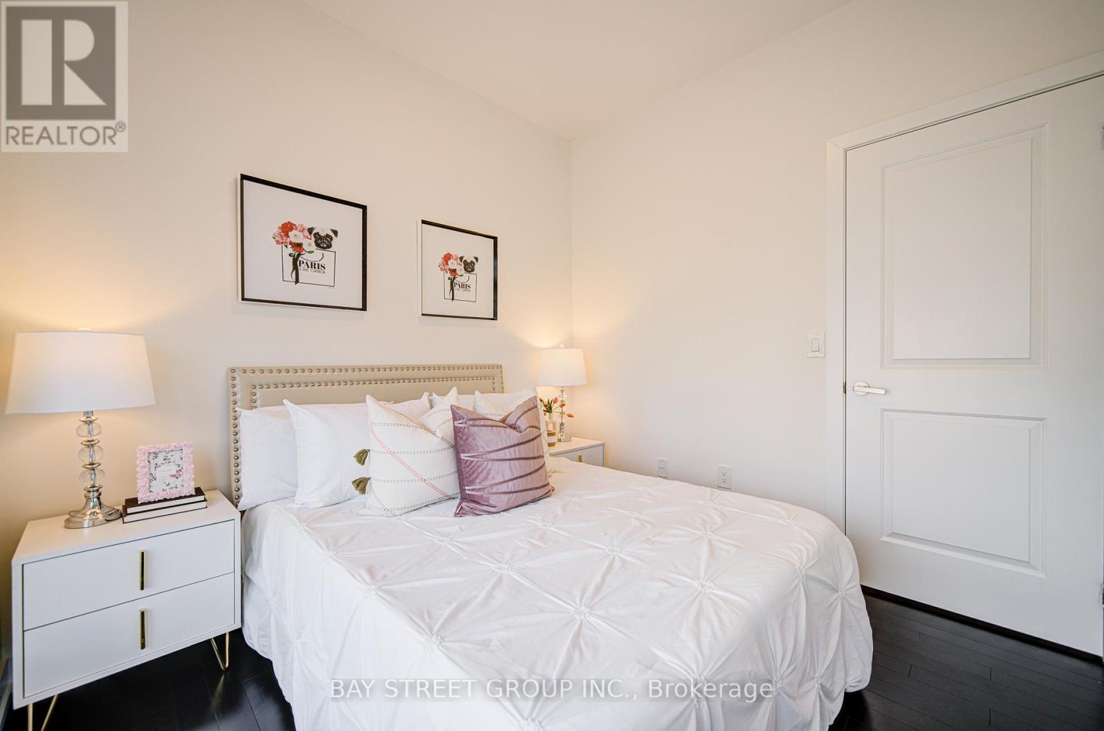 187 Salterton Circle, Vaughan, Ontario  L6A 4Z2 - Photo 17 - N12535566