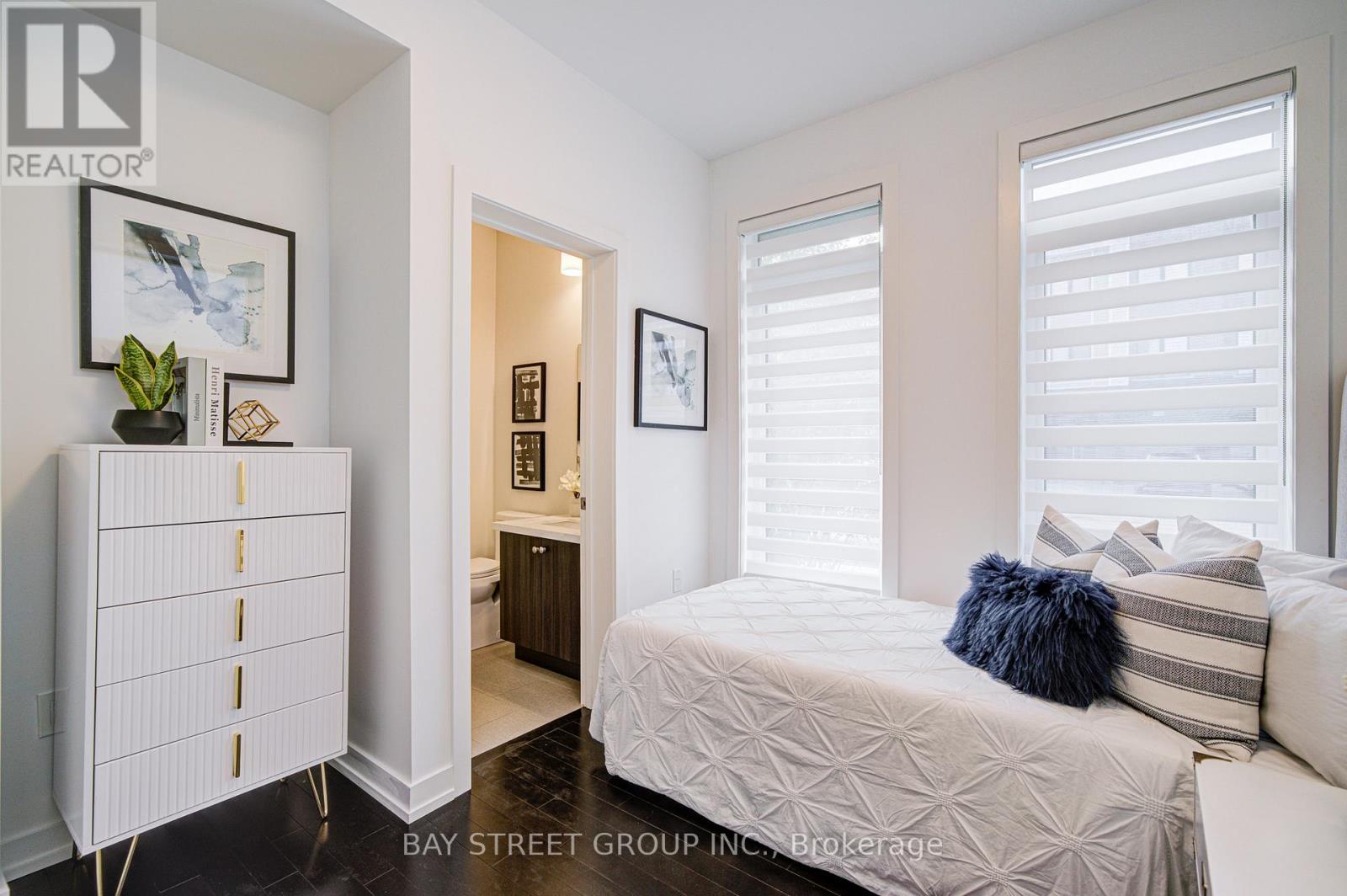 187 Salterton Circle, Vaughan, Ontario  L6A 4Z2 - Photo 24 - N12535566