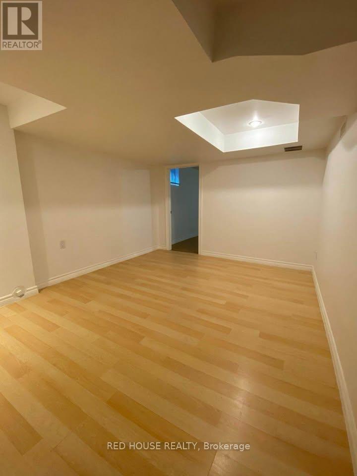 518 Meadows Boulevard, Mississauga, Ontario  L4Z 1G6 - Photo 7 - W12535540