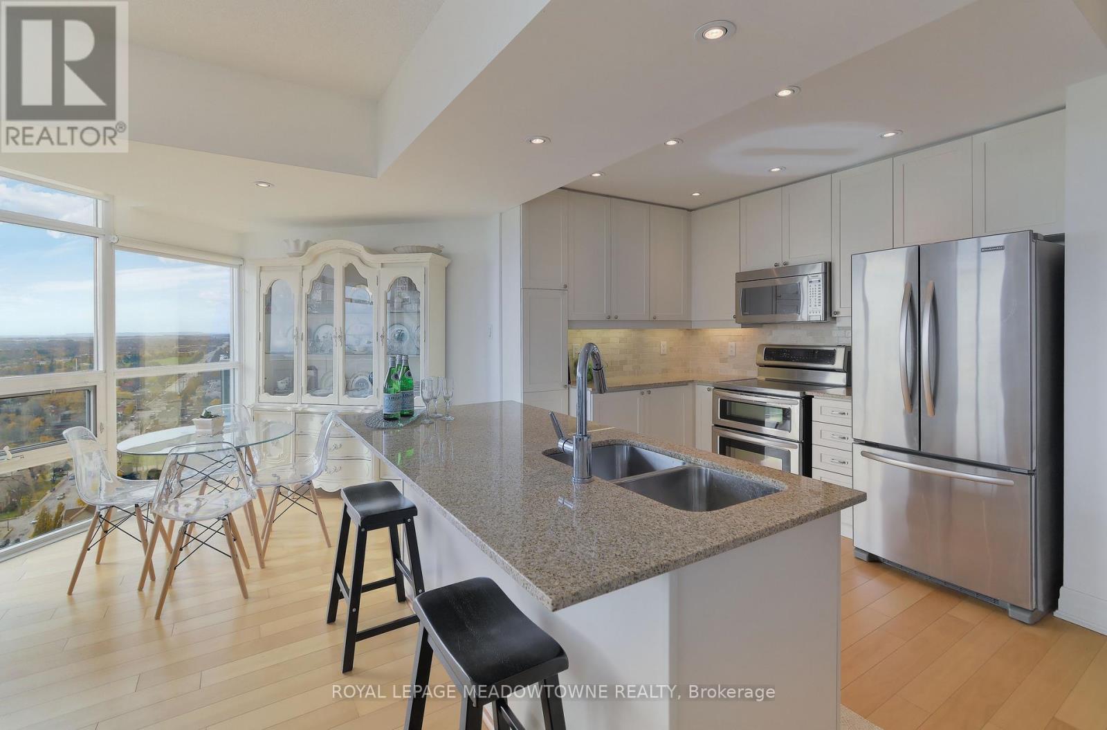 Ph 2603 - 9 George Street N, Brampton, Ontario  L6Y 1P4 - Photo 16 - W12535542