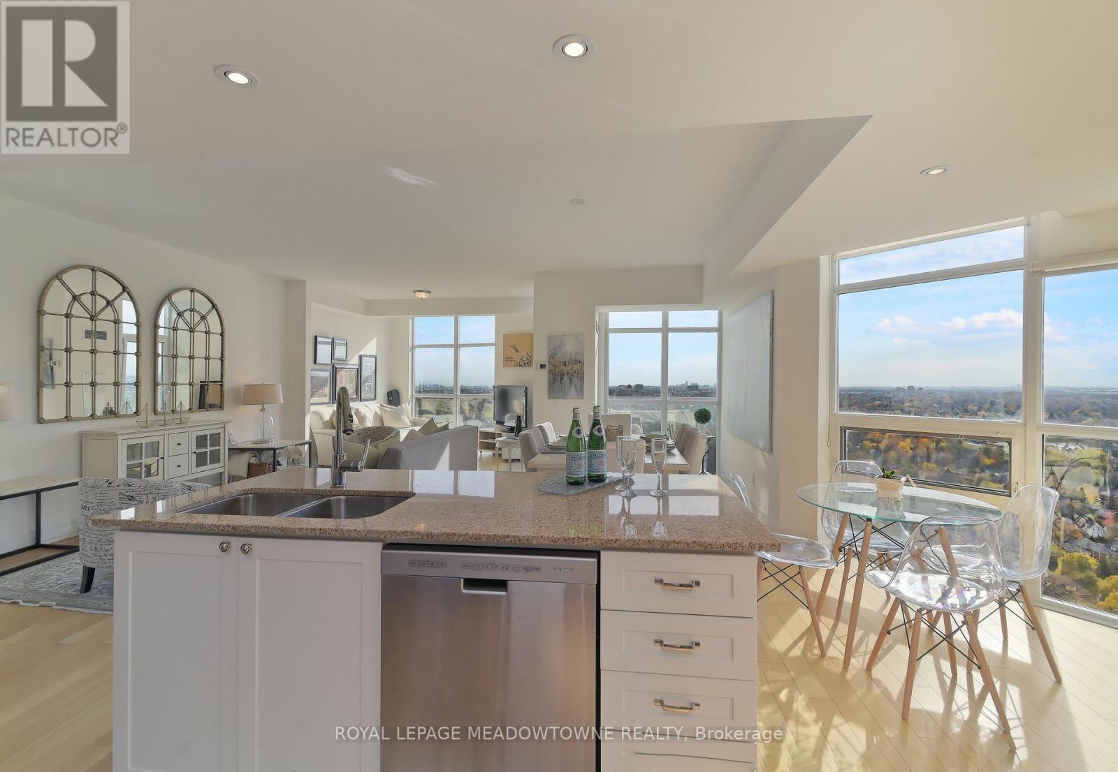 Ph 2603 - 9 George Street N, Brampton, Ontario  L6Y 1P4 - Photo 17 - W12535542