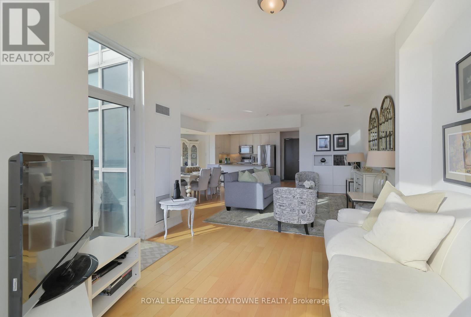 Ph 2603 - 9 George Street N, Brampton, Ontario  L6Y 1P4 - Photo 5 - W12535542