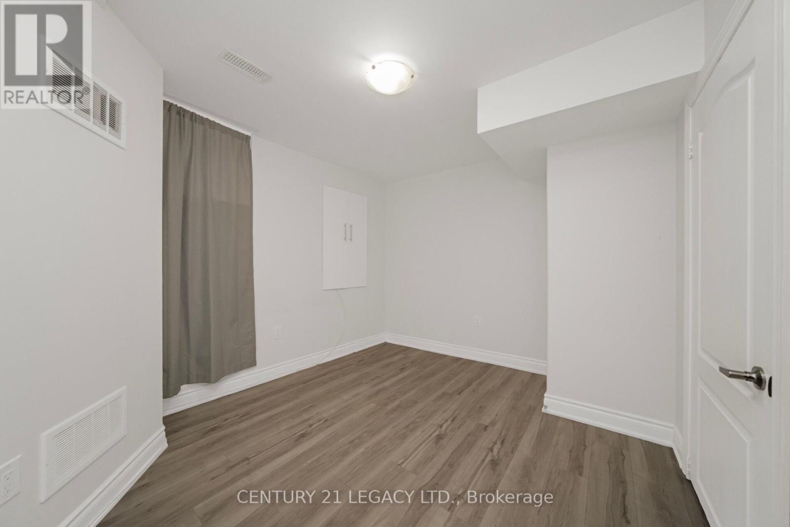 28 Sunnybrook Crescent, Brampton, Ontario  L7A 1Y2 - Photo 45 - W12535570