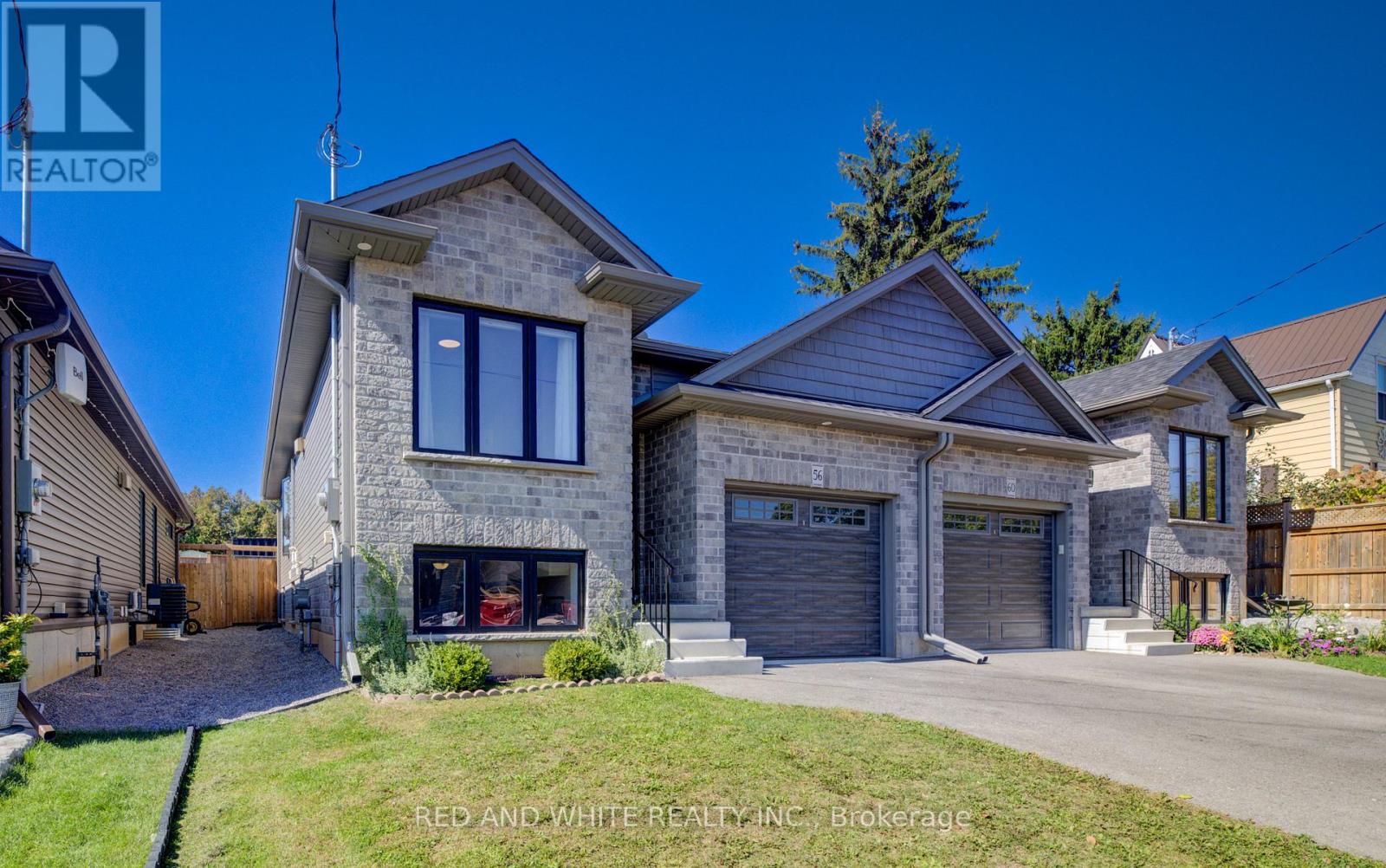 56 NORFOLK STREET, Norfolk, Ontario