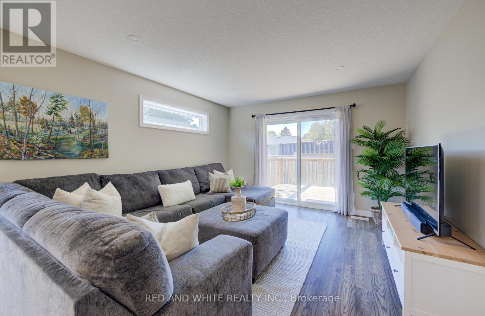 56 Norfolk Street, Norfolk, Ontario  N0E 1Y0 - Photo 11 - X12535562