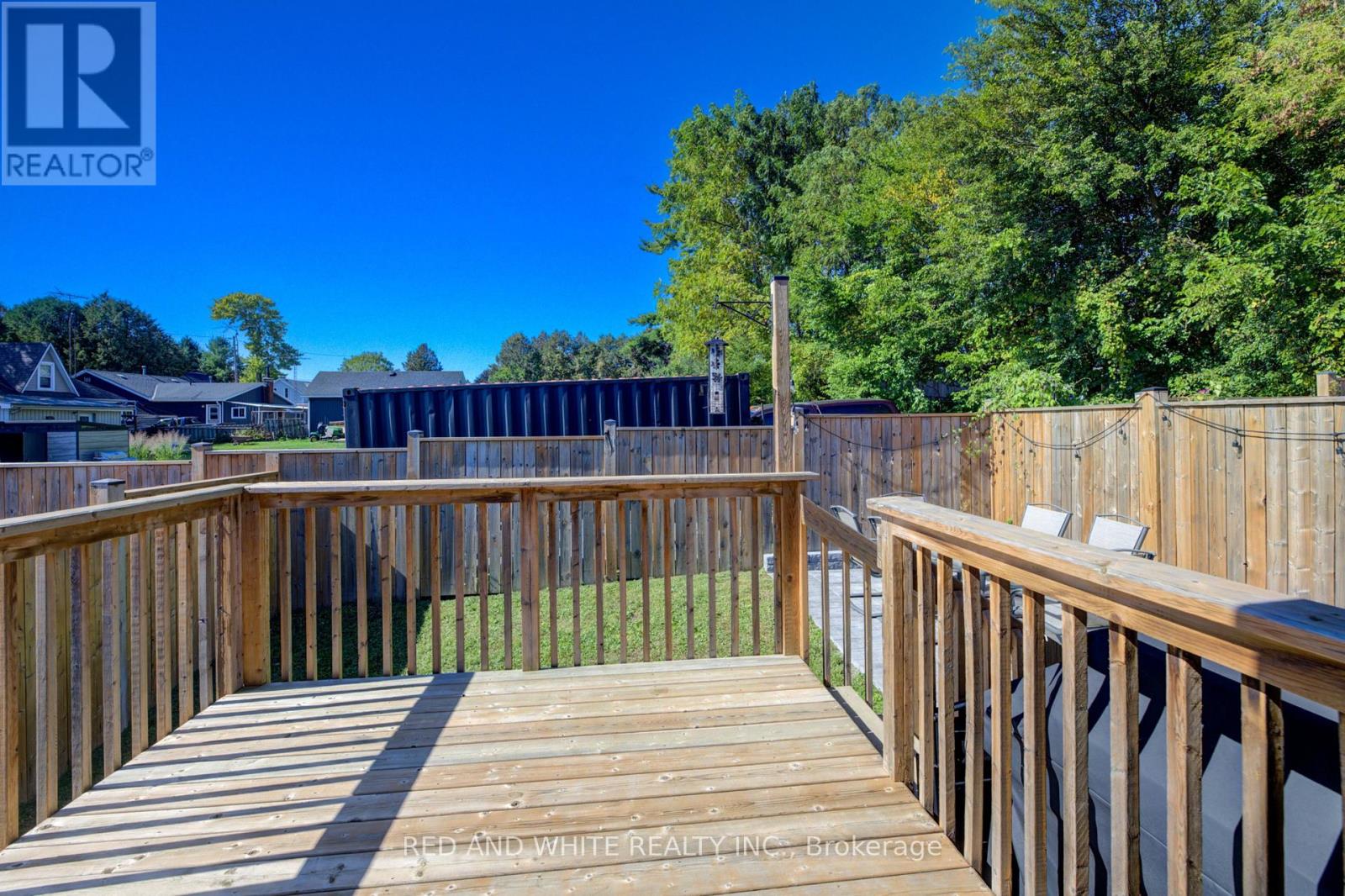 56 Norfolk Street, Norfolk, Ontario  N0E 1Y0 - Photo 33 - X12535562