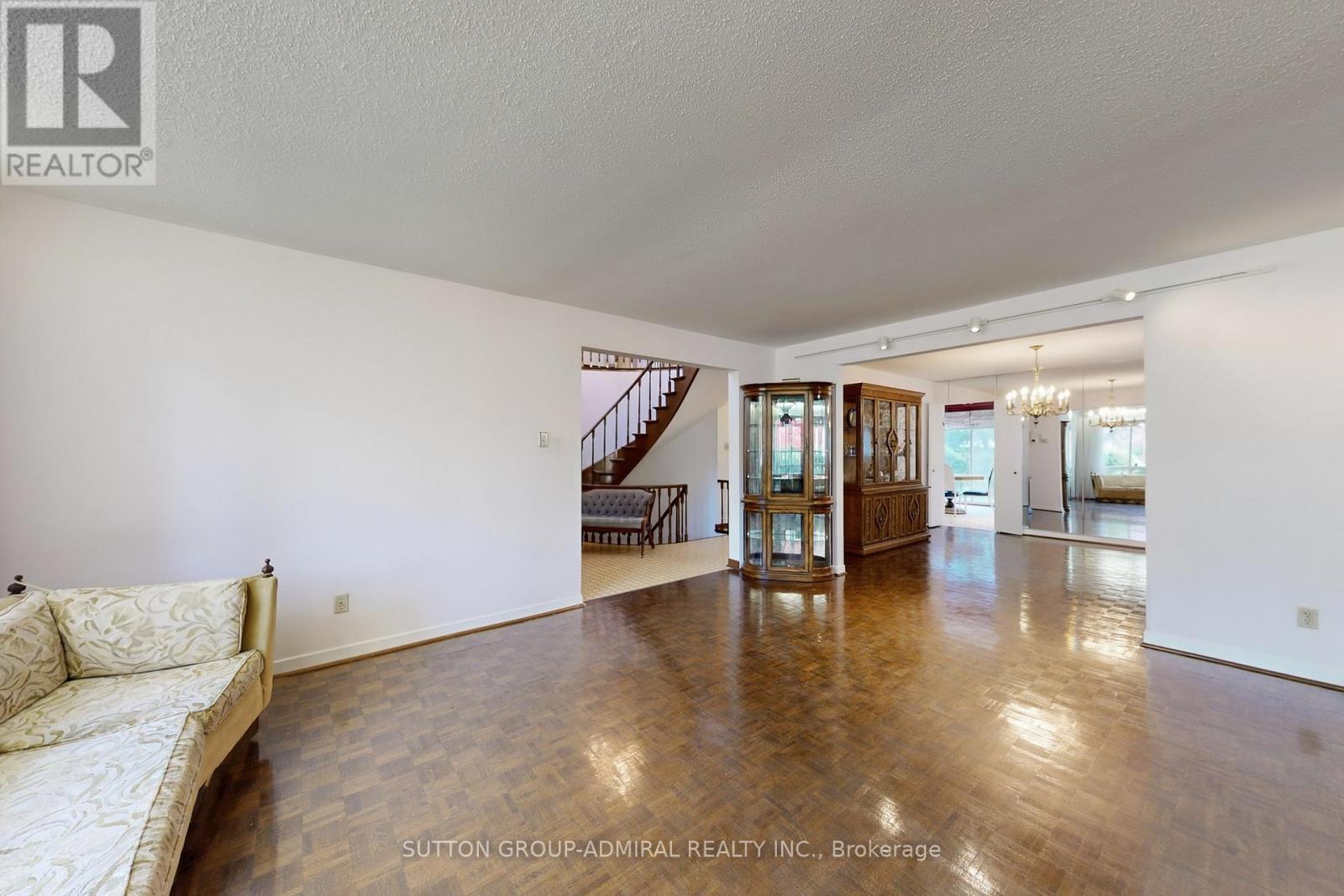 35 Nevada Avenue, Toronto, Ontario  M2M 3N9 - Photo 5 - C12535586
