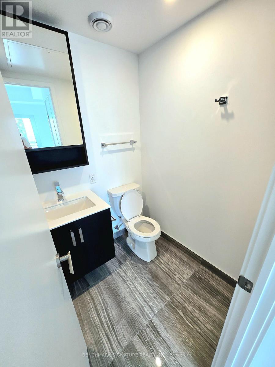 88 Queen Street E, Toronto, Ontario  M5C 0B6 - Photo 14 - C12535590