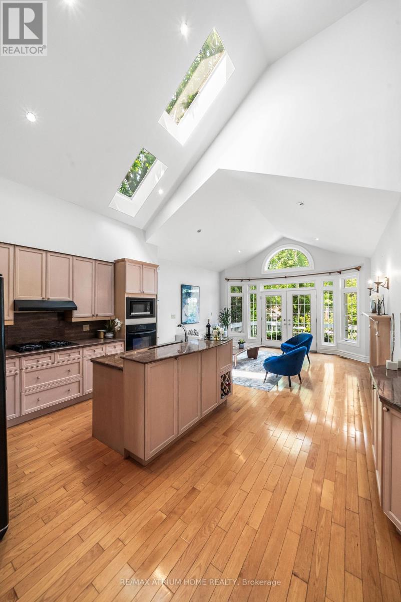 24 Abitibi Avenue, Toronto, Ontario  M2M 2V1 - Photo 18 - C12535594