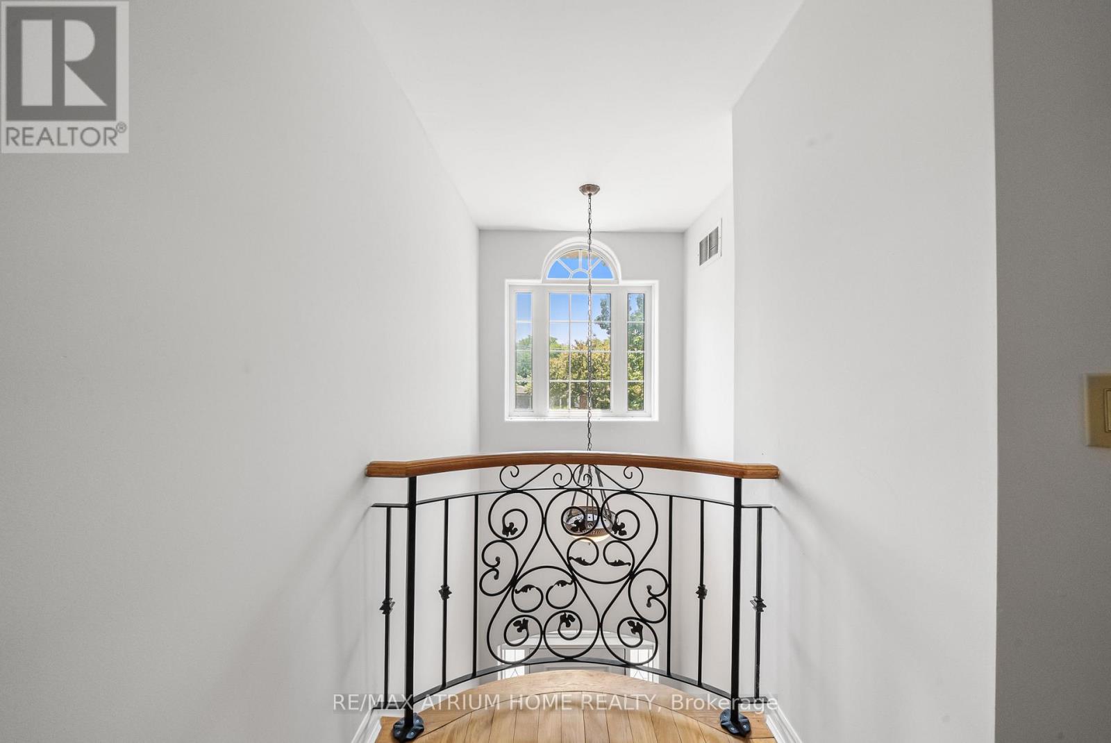 24 Abitibi Avenue, Toronto, Ontario  M2M 2V1 - Photo 34 - C12535594