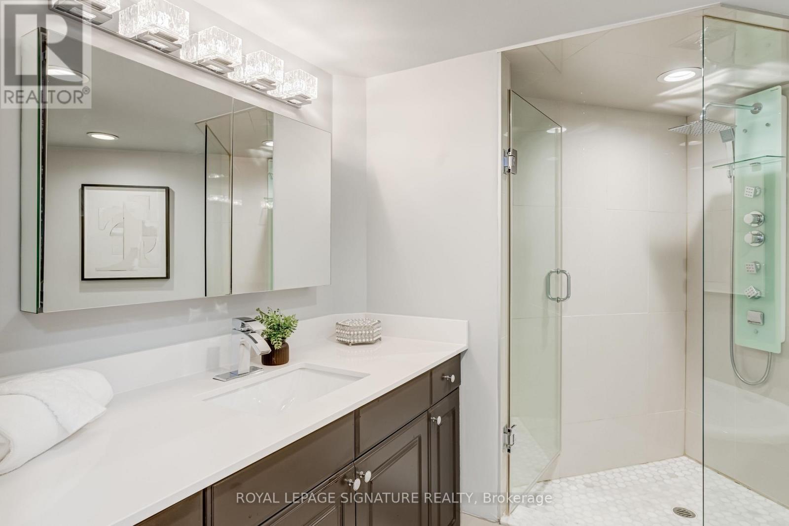 303 - 25 Maitland Street, Toronto, Ontario  M4Y 2W1 - Photo 30 - C12535604