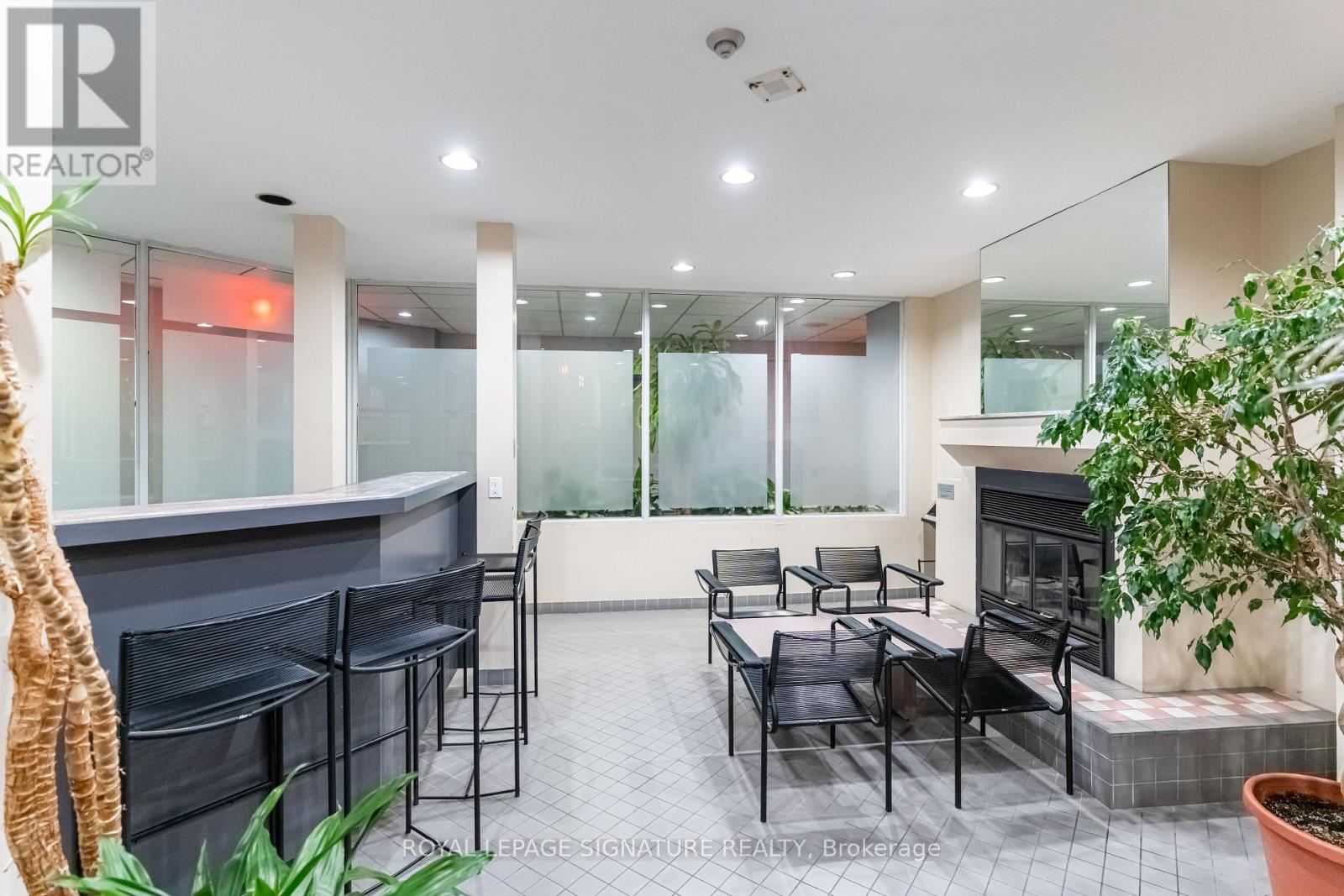 303 - 25 Maitland Street, Toronto, Ontario  M4Y 2W1 - Photo 37 - C12535604