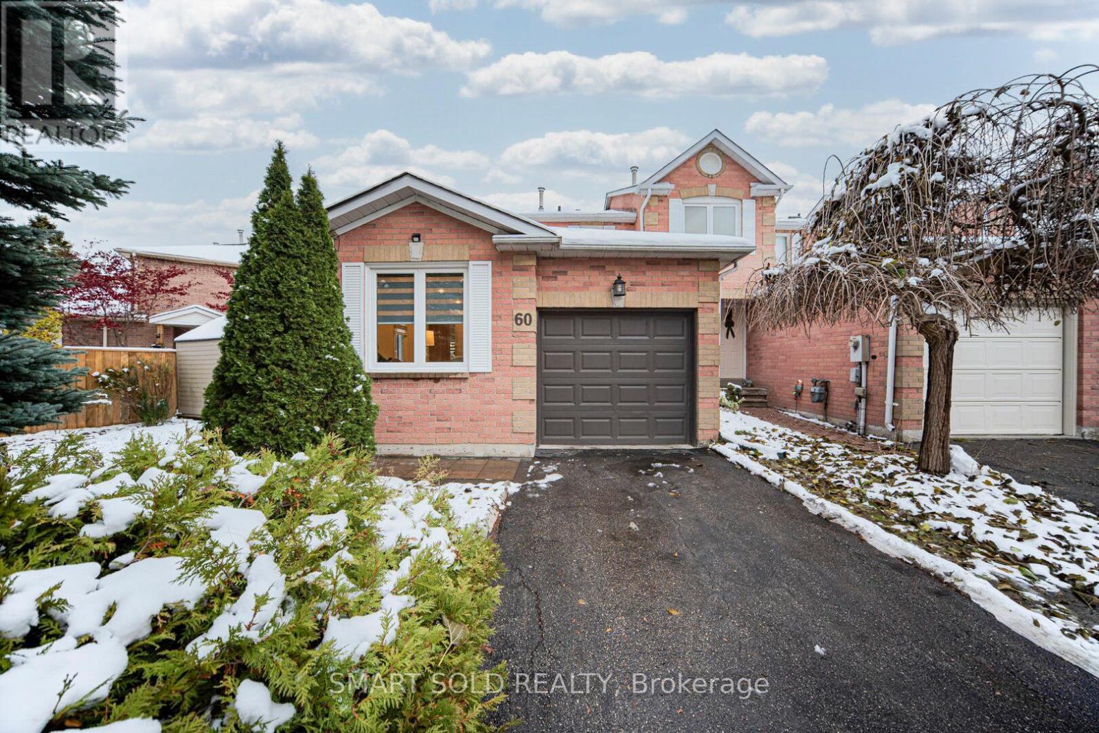 60 Steepleview Crescent, Richmond Hill, Ontario  L4C 9R3 - Photo 3 - N12535584