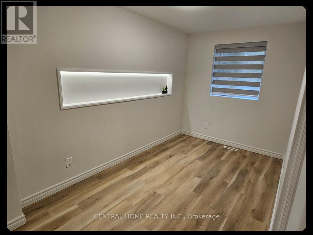 137 Willow Lane, Newmarket, Ontario  L3Y 4J1 - Photo 11 - N12535598