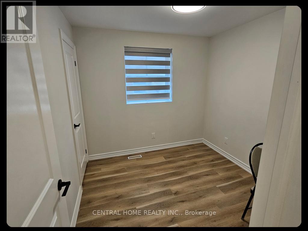 137 Willow Lane, Newmarket, Ontario  L3Y 4J1 - Photo 12 - N12535598