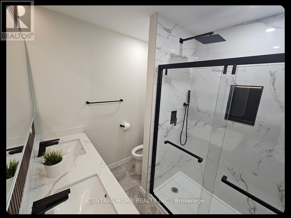 137 Willow Lane, Newmarket, Ontario  L3Y 4J1 - Photo 8 - N12535598