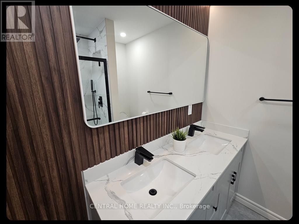 137 Willow Lane, Newmarket, Ontario  L3Y 4J1 - Photo 9 - N12535598