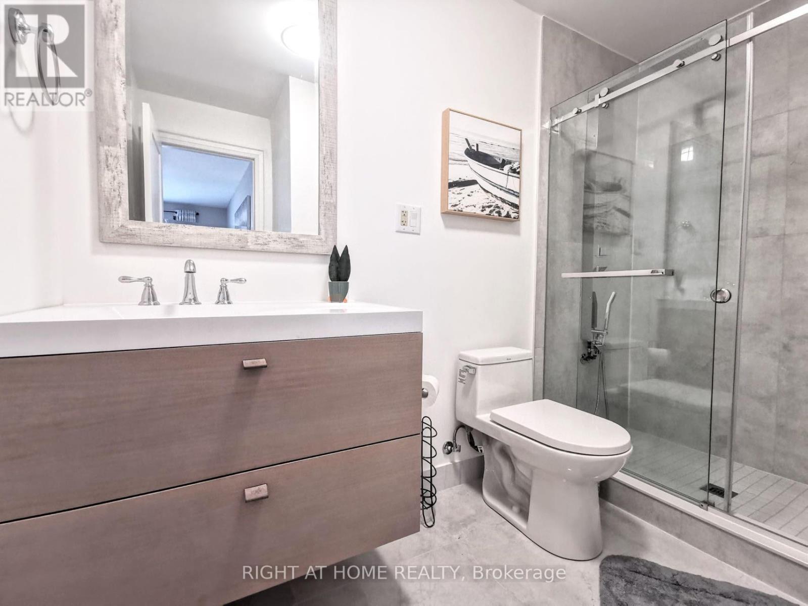 A - 3234 Shoreline Drive, Oakville, Ontario  L6L 5Z1 - Photo 3 - W12535602