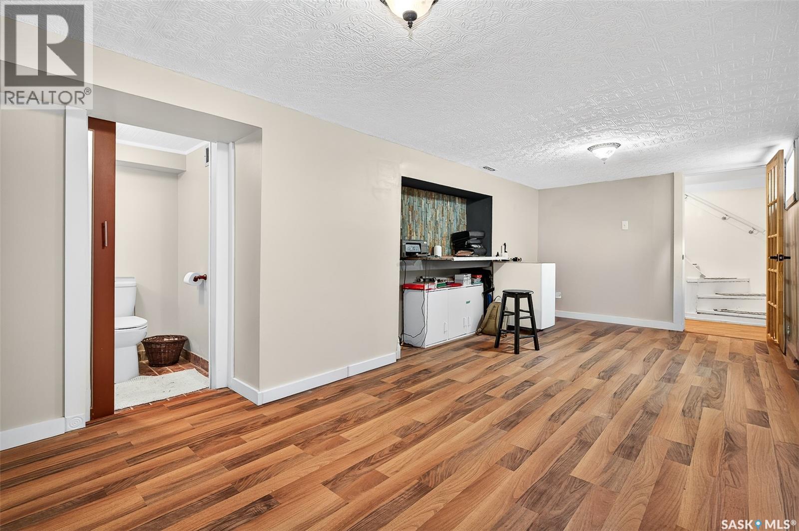 1105 3rd Avenue Nw, Moose Jaw, Saskatchewan  S6H 3V1 - Photo 22 - SK021038