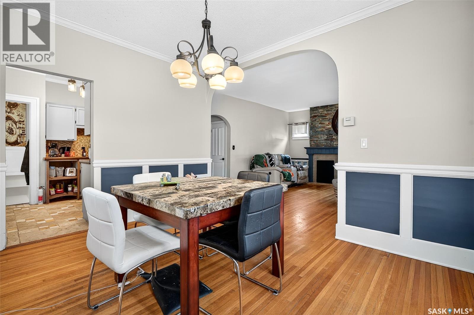 1105 3rd Avenue Nw, Moose Jaw, Saskatchewan  S6H 3V1 - Photo 8 - SK021038