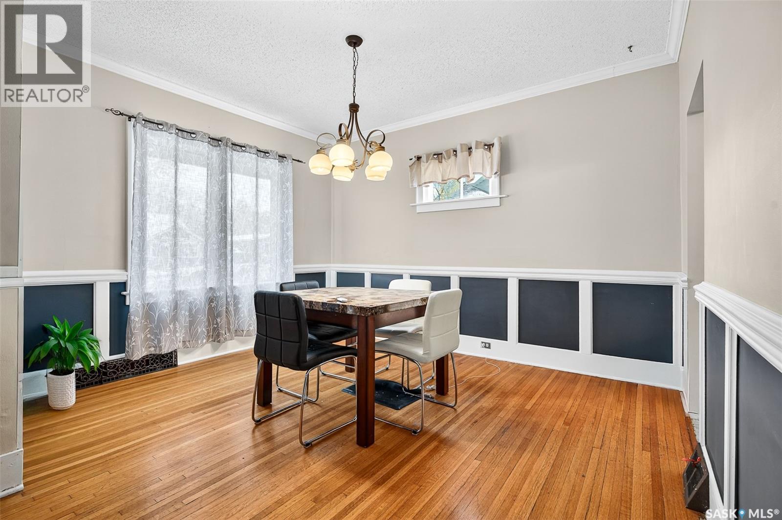 1105 3rd Avenue Nw, Moose Jaw, Saskatchewan  S6H 3V1 - Photo 9 - SK021038